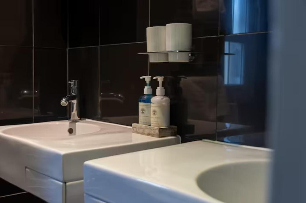 Two Bedroom Private Cottage With Private Parking Just By The Sea Herne Bay Kültér fotó